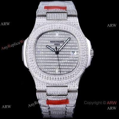 Perfect Replica Grade 1A Patek Philippe Nautilus Pave Diamond watch Swiss 324